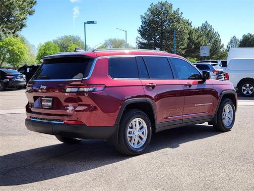 2024 Jeep Grand Cherokee L Laredo