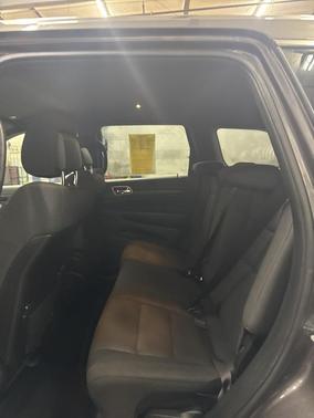 2019 Jeep Grand Cherokee Laredo E