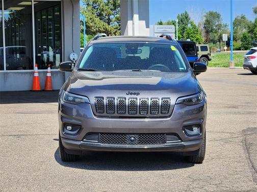 2023 Jeep Cherokee Altitude Lux