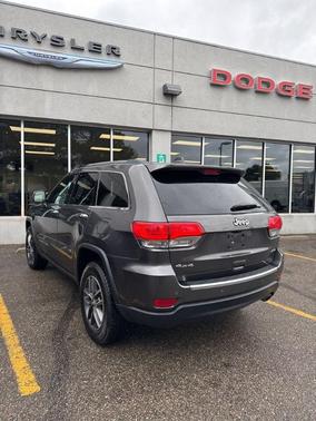Granite Crystal Clearcoat Metallic 2018 Jeep Grand Cherokee Limited