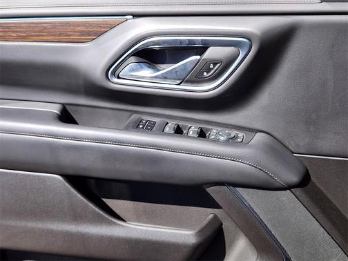 2021 Chevrolet Suburban High Country