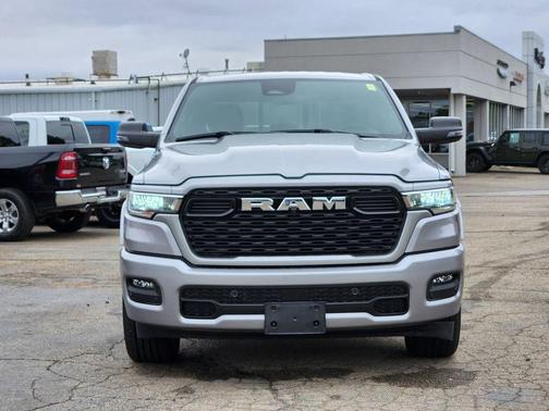 Billet Silver Metallic Clearcoat 2025 RAM 1500 Big Horn/Lone Star