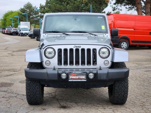 Billet Silver Metallic Clearcoat 2017 Jeep Wrangler Unlimited Sahara