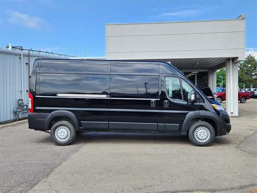 2025 RAM ProMaster 2500 High Roof