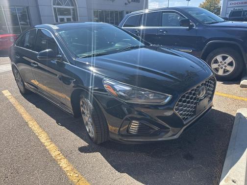 2019 Hyundai SONATA Limited 2.0T