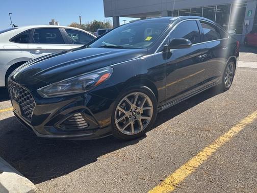 2019 Hyundai SONATA Limited 2.0T