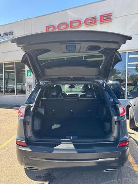 Slate Blue Pearlcoat 2021 Jeep Cherokee Latitude Lux