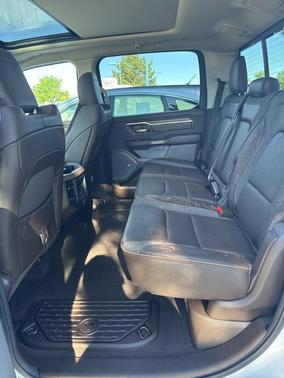 Bright White Clearcoat 2025 RAM 1500 Limited