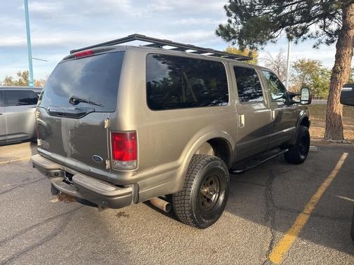 2004 Ford Excursion Limited