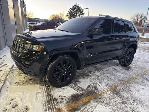 2018 Jeep Grand Cherokee Altitude