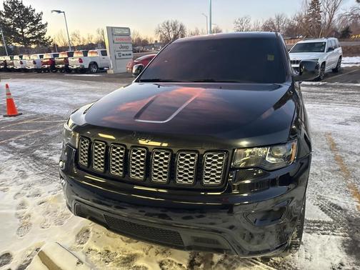 2018 Jeep Grand Cherokee Altitude