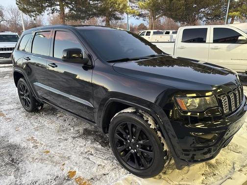 2018 Jeep Grand Cherokee Altitude