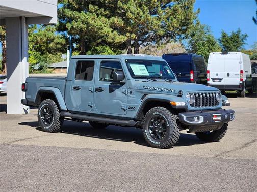 2025 Jeep Gladiator Sport