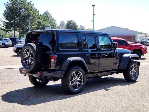 2025 Jeep Wrangler 4xe Sport