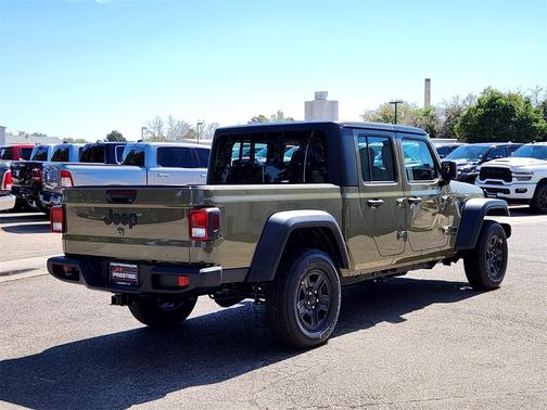 2025 Jeep Gladiator Sport