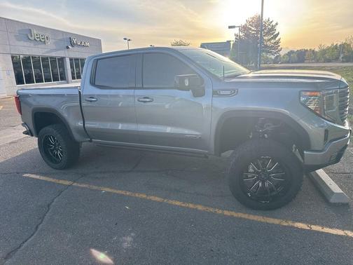 Sterling 2025 GMC Sierra 1500 AT4