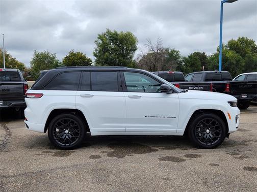 2025 Jeep Grand Cherokee Summit