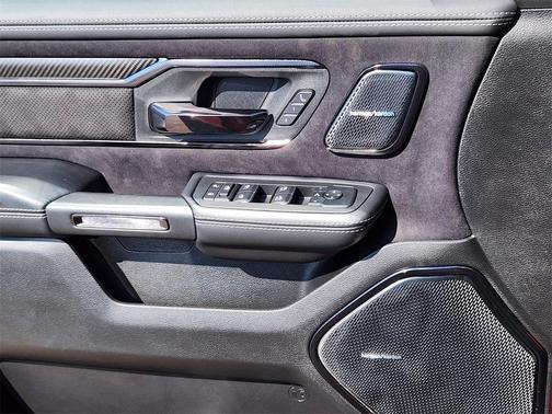 2025 RAM 1500 RHO