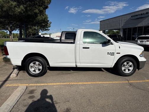 Bright White Clearcoat 2019 RAM 1500 Classic Tradesman