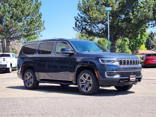 2025 Jeep Wagoneer Base