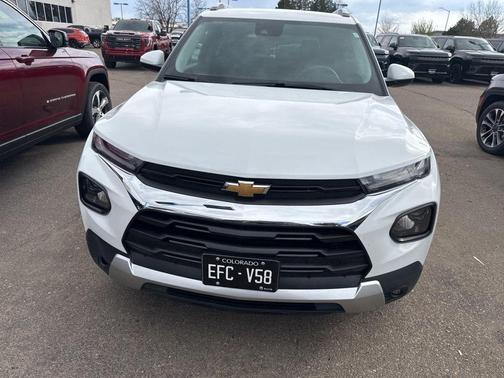 Summit White 2023 Chevrolet Trailblazer LT