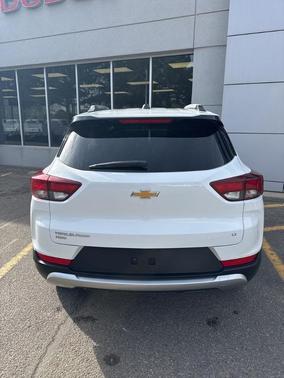 Summit White 2023 Chevrolet Trailblazer LT