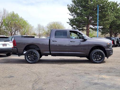Diamond Black 2026 RAM 3500 Limited