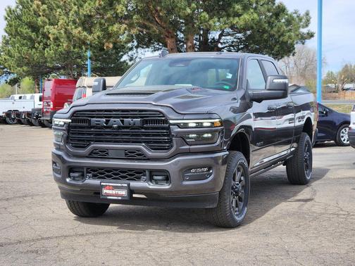 Diamond Black 2026 RAM 3500 Limited