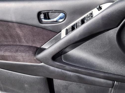 2012 Nissan Murano SV