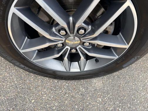 Bright White Clearcoat 2017 Jeep Grand Cherokee Limited