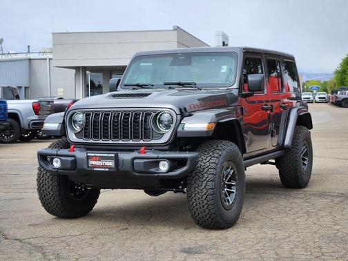 Granite Crystal Clearcoat Metallic 2026 Jeep Wrangler Rubicon