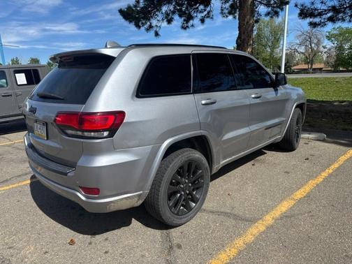 Billet Silver Metallic Clearcoat 2018 Jeep Grand Cherokee Altitude