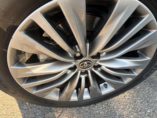Celestial Silver Metallic 2021 Toyota Highlander Platinum