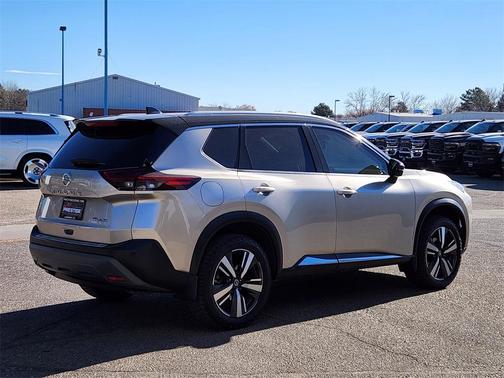 2021 Nissan Rogue SL