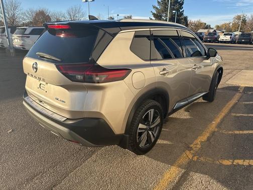 2021 Nissan Rogue SL