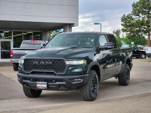 Serrano Red 2026 RAM 1500 Rebel