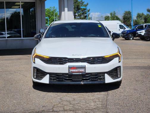 Snow White Pearl 2025 Kia K5 GT-Line