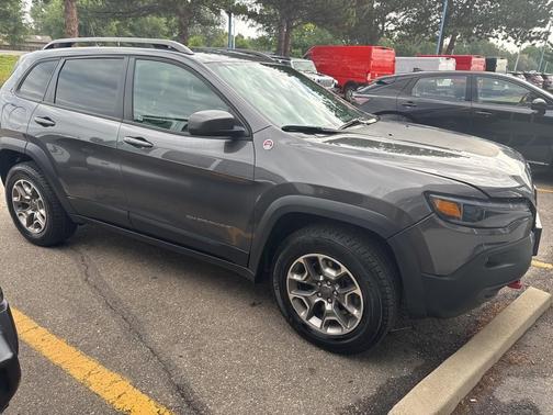 2020 Jeep Cherokee Trailhawk