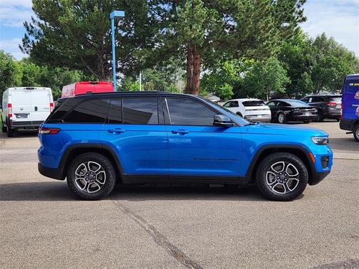 2023 Jeep Grand Cherokee 4xe Trailhawk