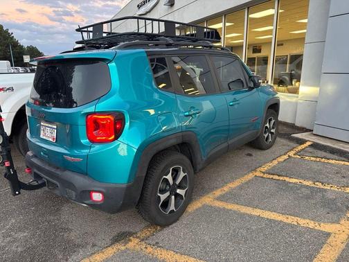 Metallic 2021 Jeep Renegade Trailhawk