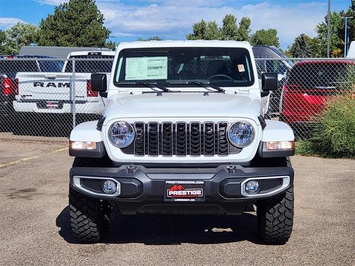 2025 Jeep Gladiator Sport