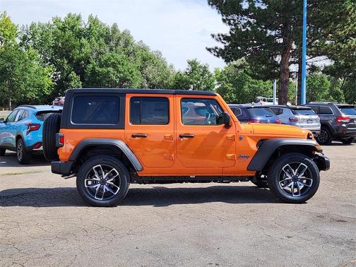 2025 Jeep Wrangler 4xe Sport