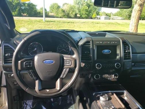 Photo 4 of 9 of 2019 Ford Expedition Limited