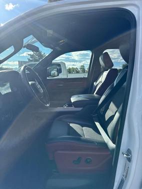 Bright White Clearcoat 2019 RAM 1500 Rebel