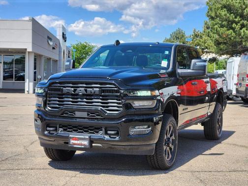 Diamond Black 2026 RAM 2500 Big Horn
