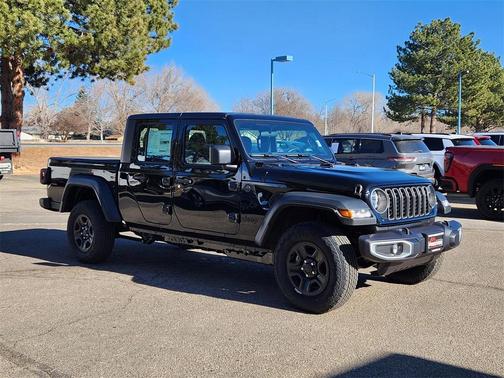 2026 Jeep Gladiator Sport