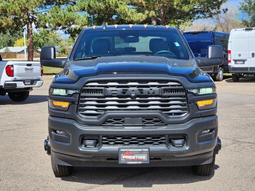 2026 RAM 3500 Tradesman/Big Horn