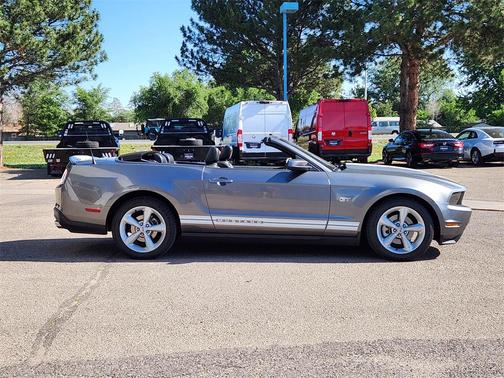 2010 Ford Mustang GT Premium