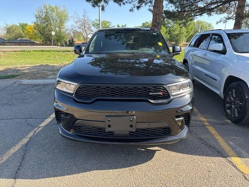 DB Black Crystal Clearcoat 2025 Dodge Durango GT