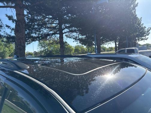 DB Black Crystal Clearcoat 2025 Dodge Durango GT